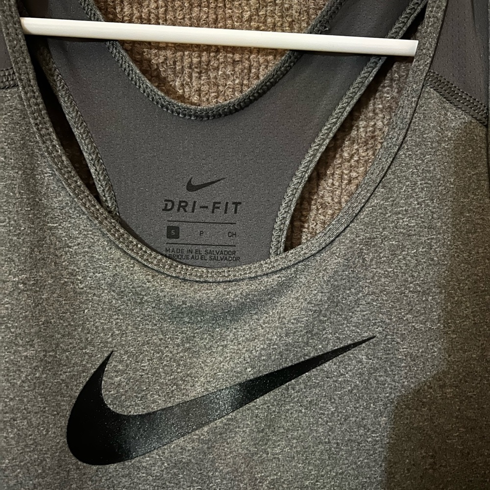 Nike dri-fit racer tank for workouts